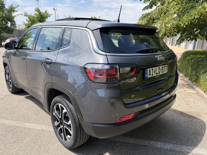 JEEP COMPASS 1.5 e-Hybrid Altitude DCT