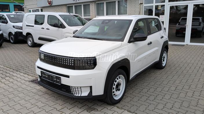 FIAT PANDA Grande Red 44kWh