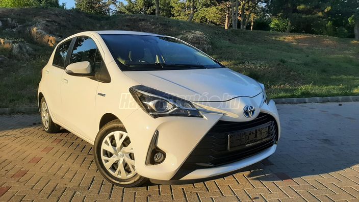 TOYOTA YARIS 1.5 VVT-i Hybrid Active e-CVT