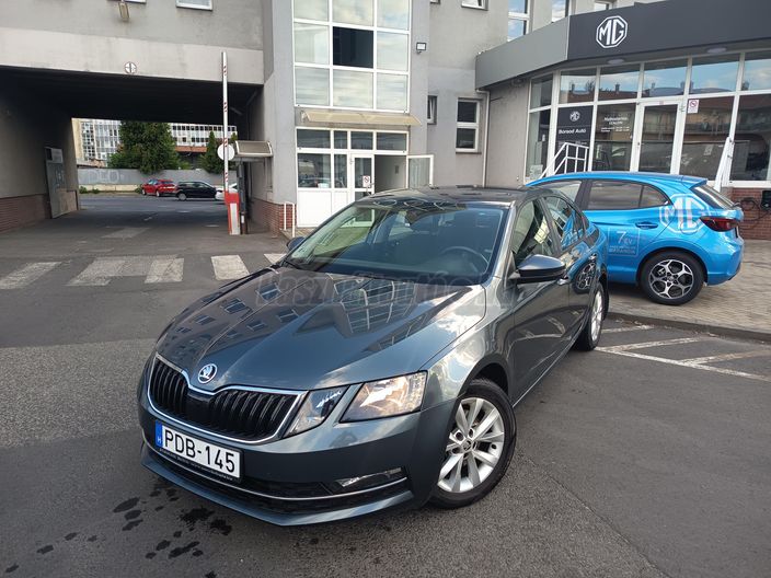 SKODA OCTAVIA 1.4 TSI Style DSG
