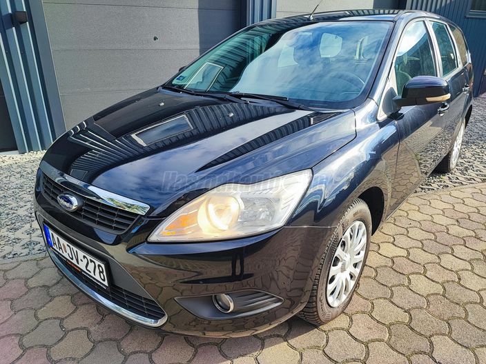 FORD FOCUS 1.6 TDCi Ghia DPF
