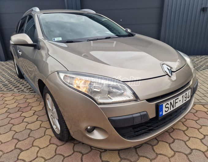 RENAULT MEGANE Grandtour 1.6 Dynamique