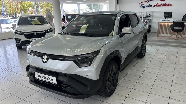 SUZUKI EVITARA GL+ 61 kWh
