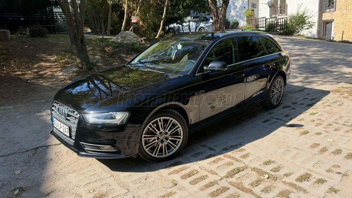 AUDI A4 Avant 2.0 TDI quattro