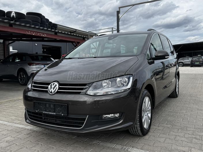 VOLKSWAGEN SHARAN 1.4 TSI BMT Trendline DSG [7 személy]