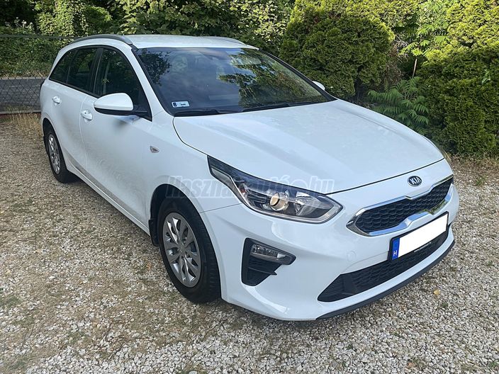 KIA CEE'D Ceed SW 1.6 CRDi HP Hybrid Silver