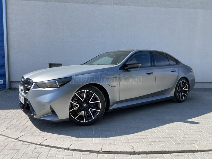 BMW M5 (Automata)
