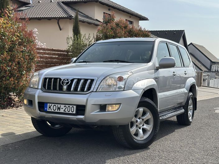 TOYOTA LAND CRUISER 3.0 D Executive (Automata)