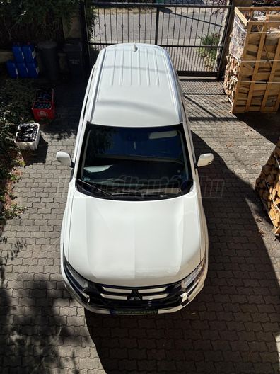 MITSUBISHI OUTLANDER 2.0 MIVEC Intense Plus 4WD CVT