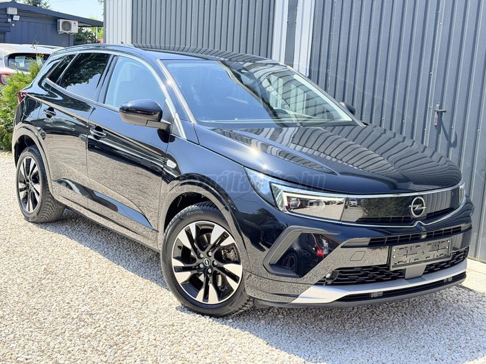 OPEL GRANDLAND 1.6 T PHEV Business Edition (Automata)