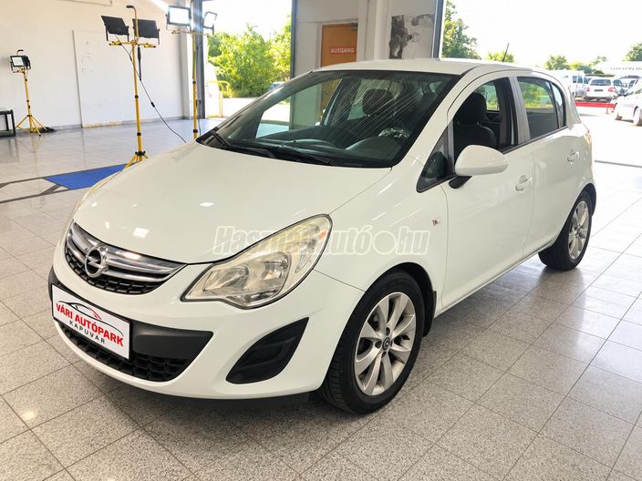 OPEL CORSA D 1.4 Cosmo