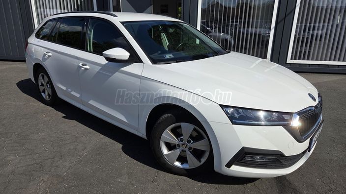 SKODA OCTAVIA Combi 2.0 TDI SCR Ambition DSG