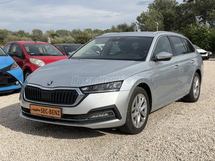 SKODA OCTAVIA Combi 1.4 TSI pHEV SportLine DSG