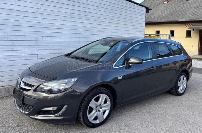 OPEL ASTRA J Sports Tourer 1.4 T Cosmo EURO6