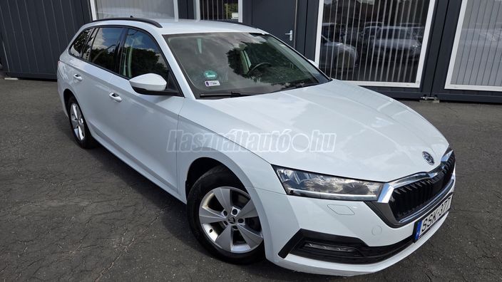 SKODA OCTAVIA Combi 2.0 TDI SCR Ambition