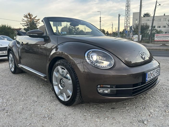 VOLKSWAGEN NEW BEETLE 1.4 TSI Design BMT DSG