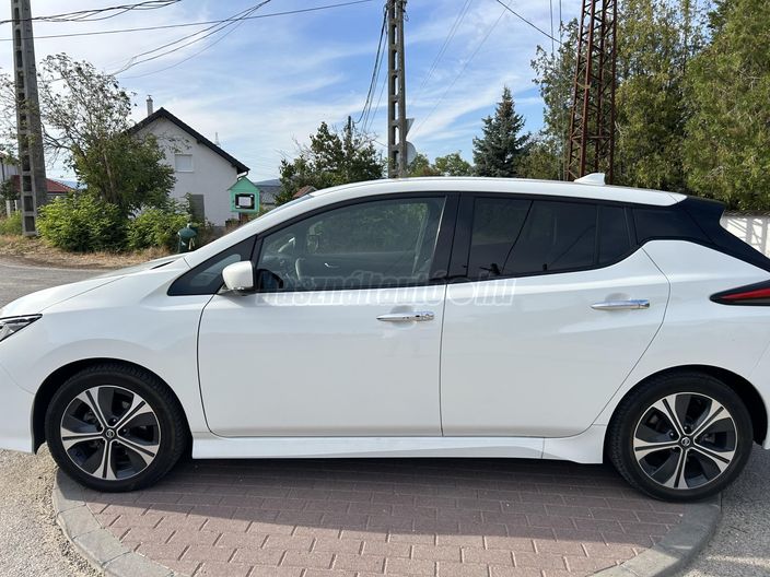 NISSAN LEAF N-Connecta 40kWh (Automata)
