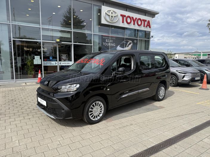 TOYOTA PROACE City Verso 1.5D Business L2H1 (Automata) [7 személy]