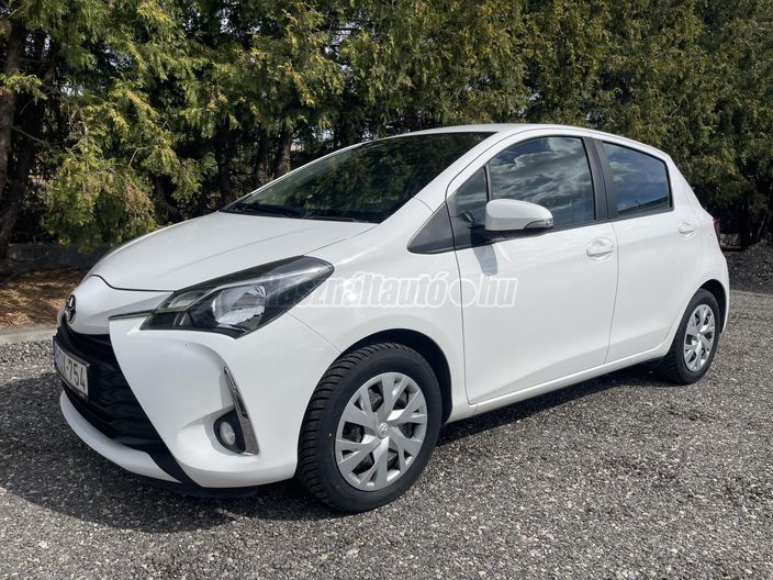 TOYOTA YARIS 1.5 Dual VVT-iE Active City
