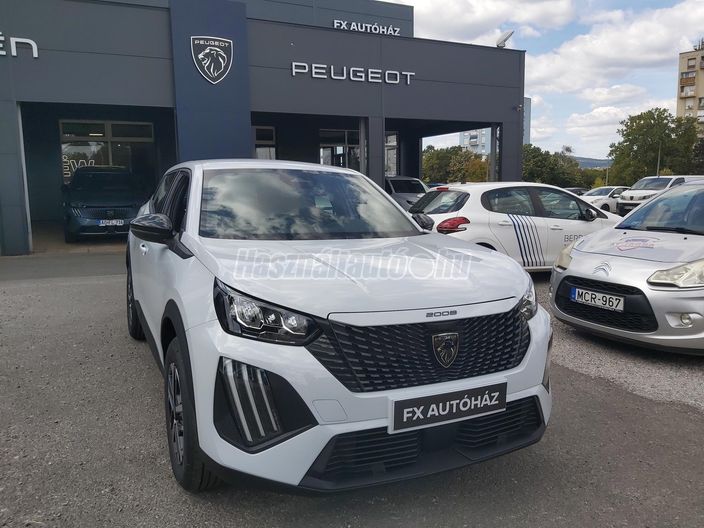 PEUGEOT 2008 1.2 PureTech Style