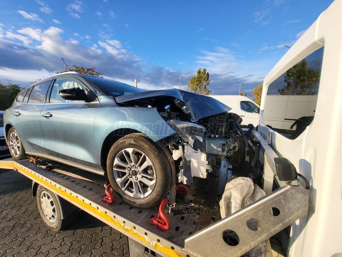 FORD FOCUS 1.5 EcoBlue Titanium (Automata)