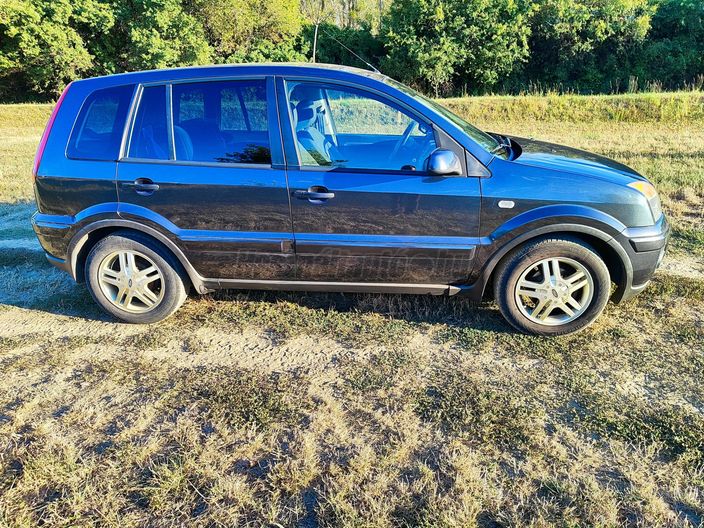 FORD FUSION 1.4 TDCi Plus