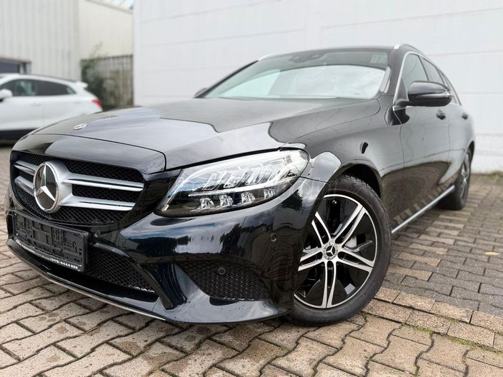 MERCEDES-BENZ C 180 T 9G-TRONIC