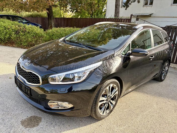 KIA CEE'D SW 1.6 GDI Limitált Prémium