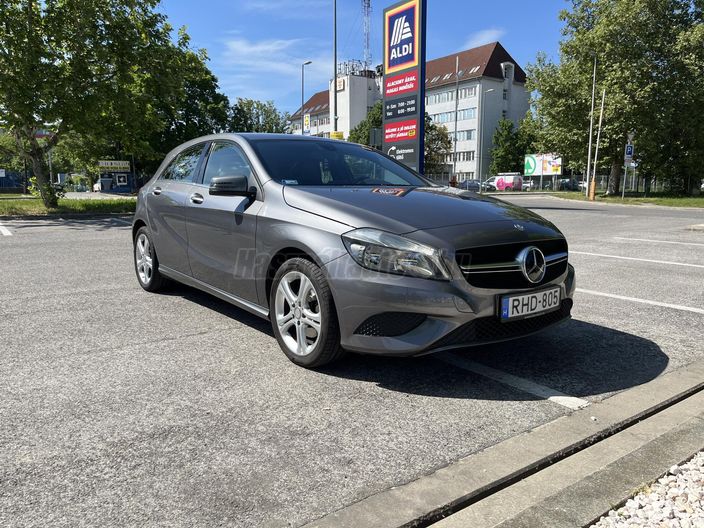 MERCEDES-BENZ A 180 (BlueEFFICIENCY) AMG Sport