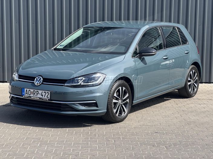 VOLKSWAGEN GOLF VII