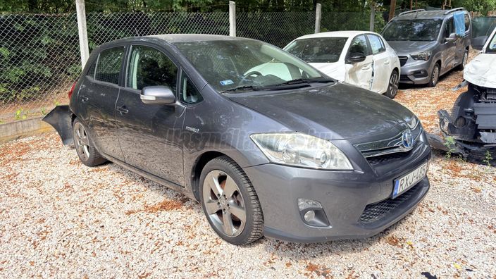 TOYOTA AURIS 1.8 HSD Luna (Automata)