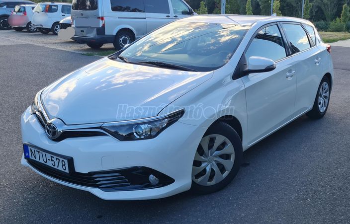 TOYOTA AURIS 1.6 D-4D Active Comfort