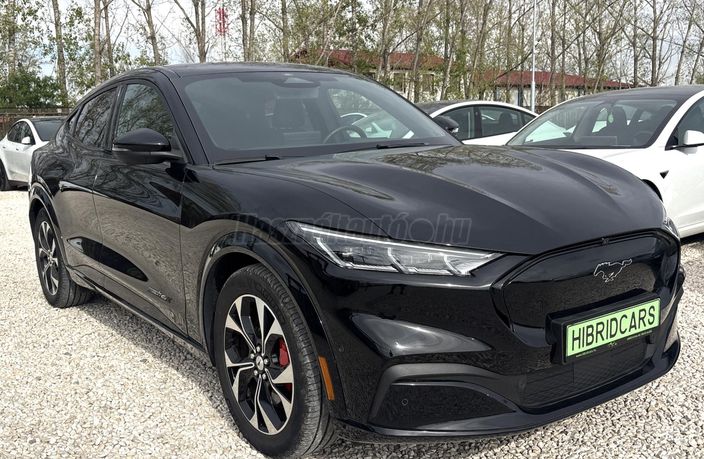 FORD MUSTANG MACH-E Extended range AWD (Automata)