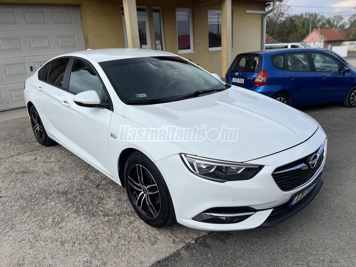 OPEL INSIGNIA Grand Sport 1.5 ecoTEC Edition Start Stop