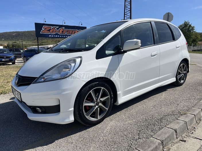 HONDA JAZZ 1.4 S