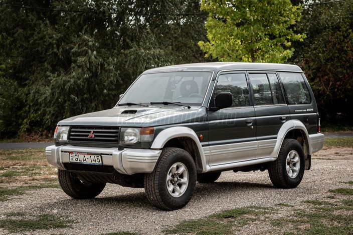 MITSUBISHI PAJERO Wagon 2.8 TD GLS Magnum