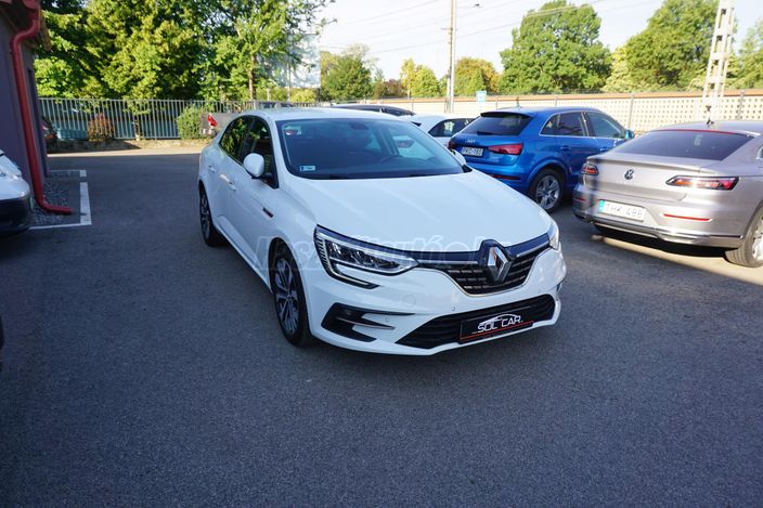 RENAULT MEGANE 1.3 TCe Intens