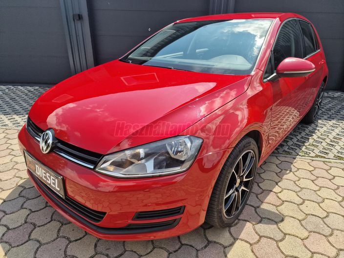 VOLKSWAGEN GOLF VII 1.6 TDI BMT Trendline