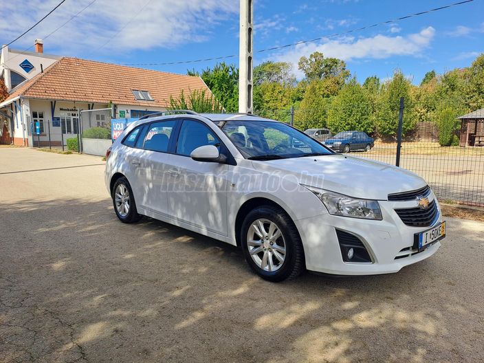 CHEVROLET CRUZE SW 1.6 LS Plus