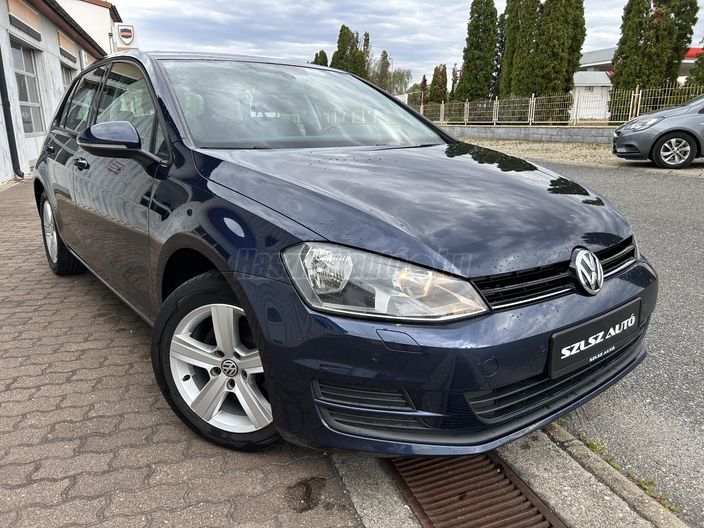 VOLKSWAGEN GOLF VII 2.0 TDI Highline