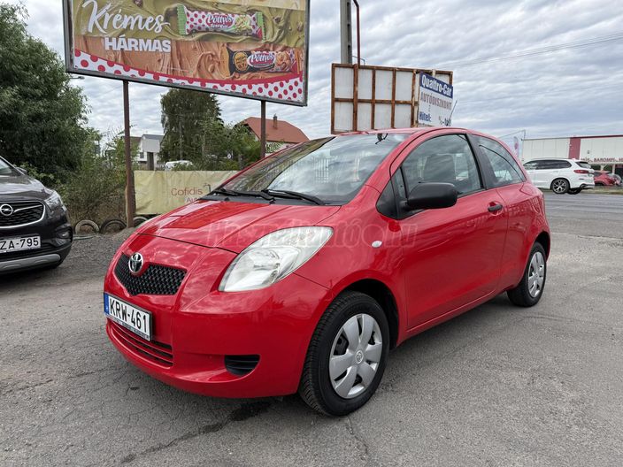 TOYOTA YARIS 1.0 Ice