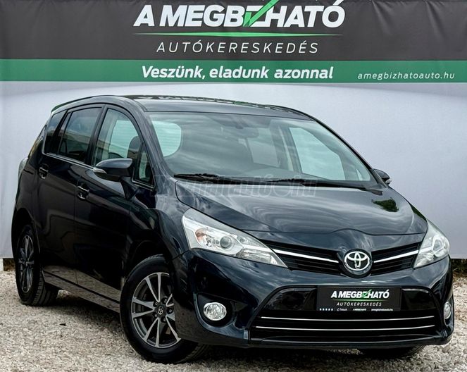 TOYOTA VERSO 1.6 Live Comfort
