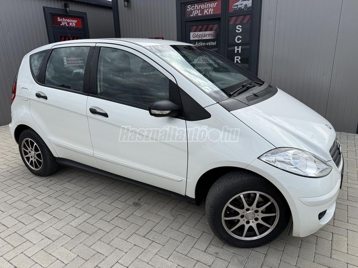 MERCEDES-BENZ A 150 Elegance