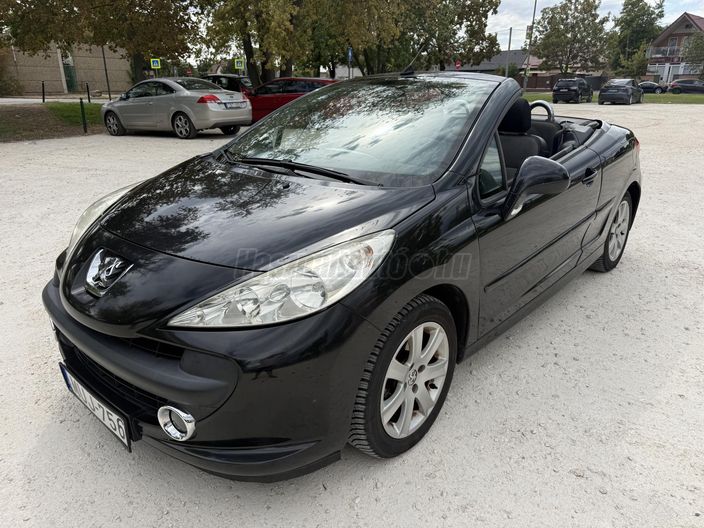 PEUGEOT 207 CC 1.6 VTi Feline