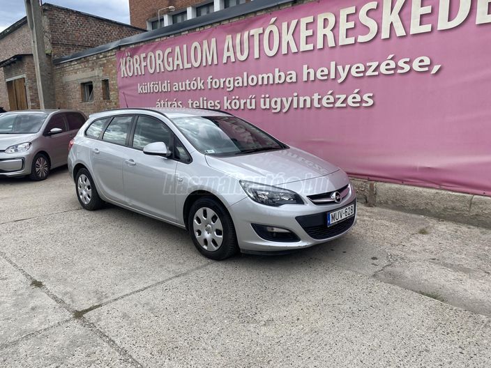 OPEL ASTRA J Sports Tourer 1.6 Active