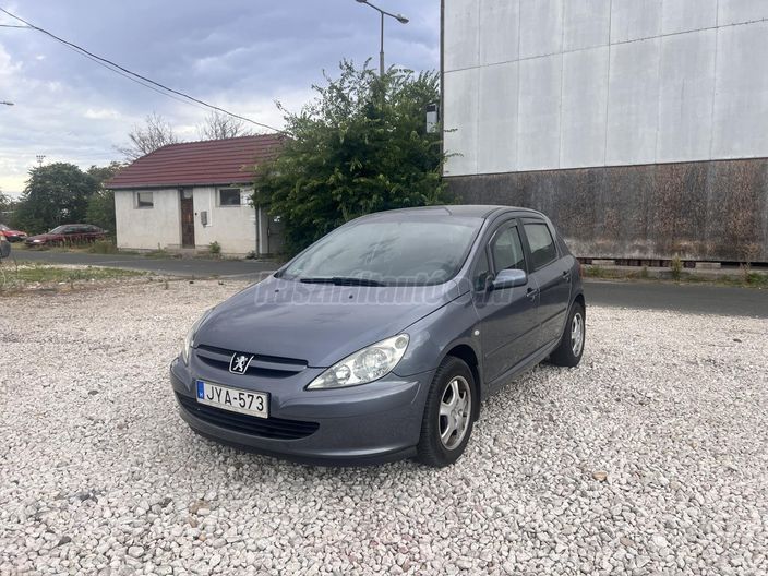 PEUGEOT 307 1.6 D-Sign