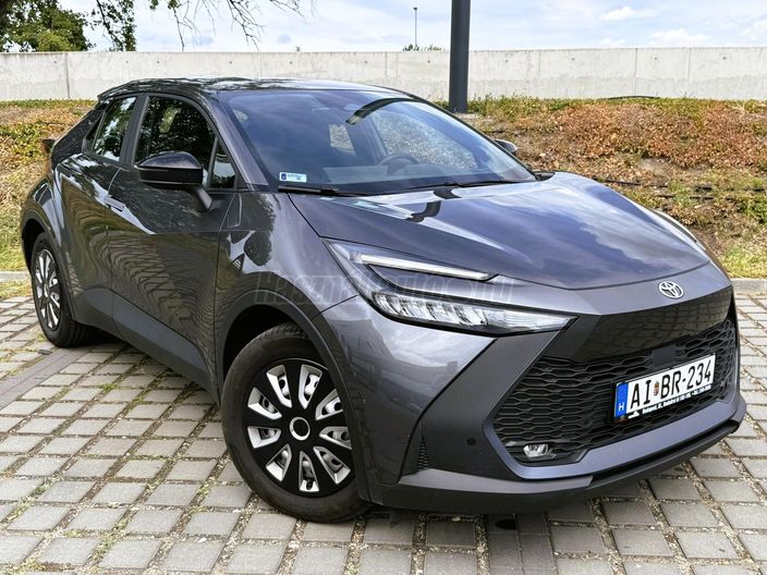 TOYOTA C-HR 1.8 Hybrid Comfort Business e-CVT
