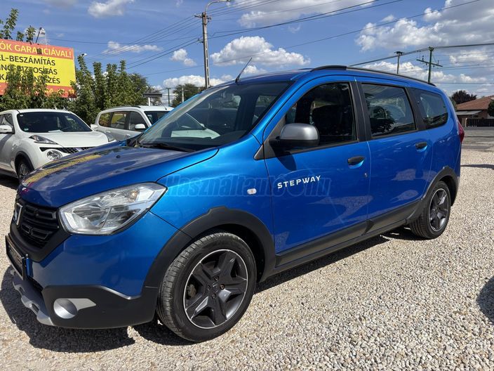 DACIA LODGY 1.5 dCi Stepway (7 személyes )
