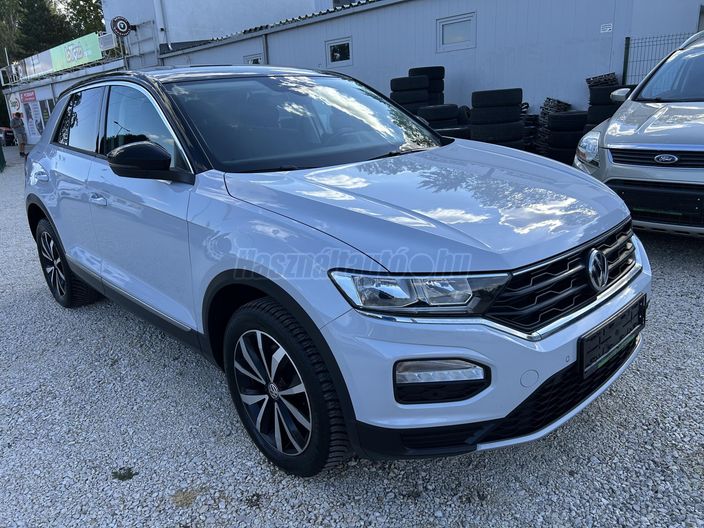 VOLKSWAGEN T-ROC 1.0 TSI Style