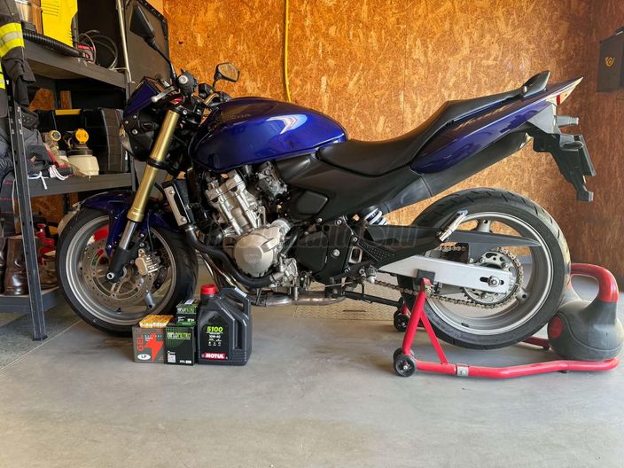HONDA CB 600 F (HORNET)